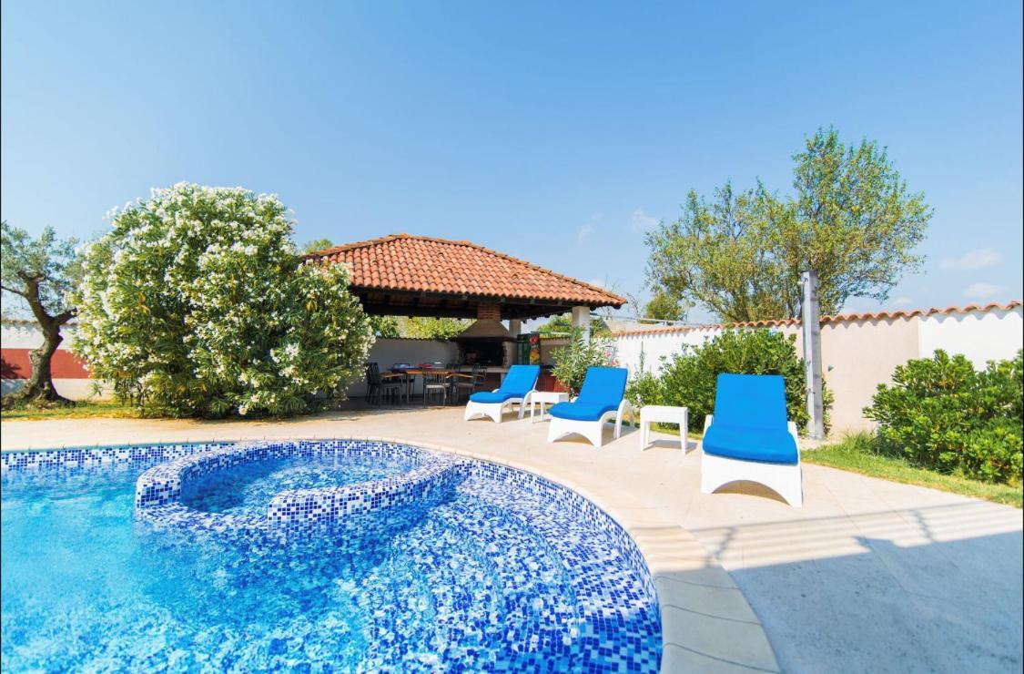 Villa Filip - Private Pool & Gym Пула Экстерьер фото
