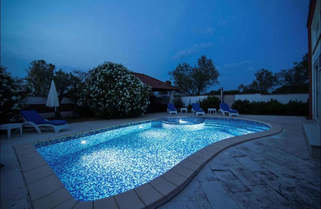 Villa Filip - Private Pool & Gym Пула Экстерьер фото