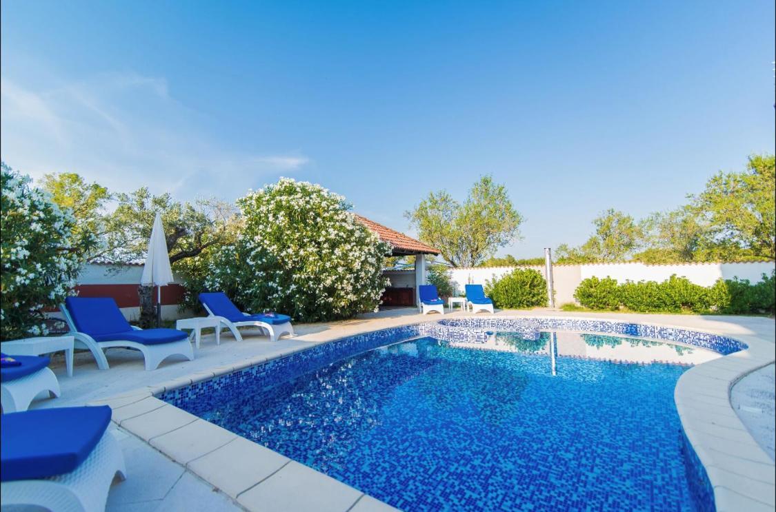 Villa Filip - Private Pool & Gym Пула Экстерьер фото